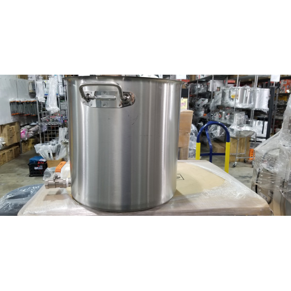 GSW POT-1616P 53qt. Stainless Steel Stock Pot with Drain Valve and Lid, 15-3/4 x 15-3/4 inch, 1 each